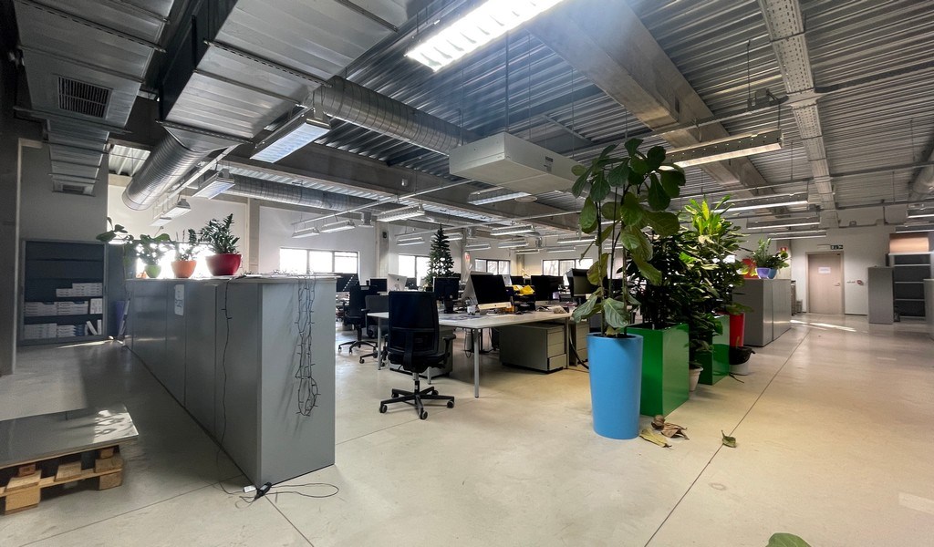 Kantoren te huur in KMO-park op Linkeroever in Antwerpen