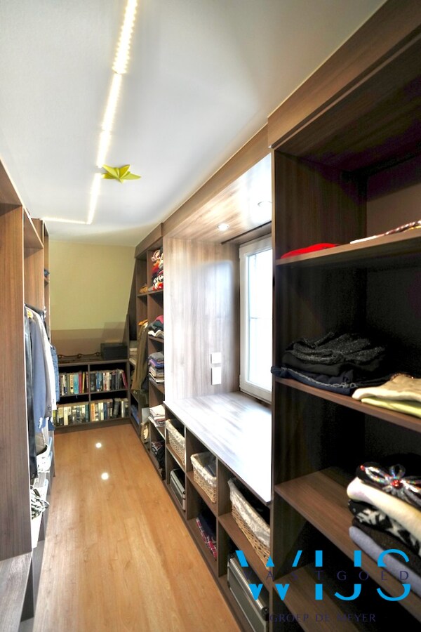 Instapklare halfopen bebouwing op rustige ligging in Doornzele/Evergem 