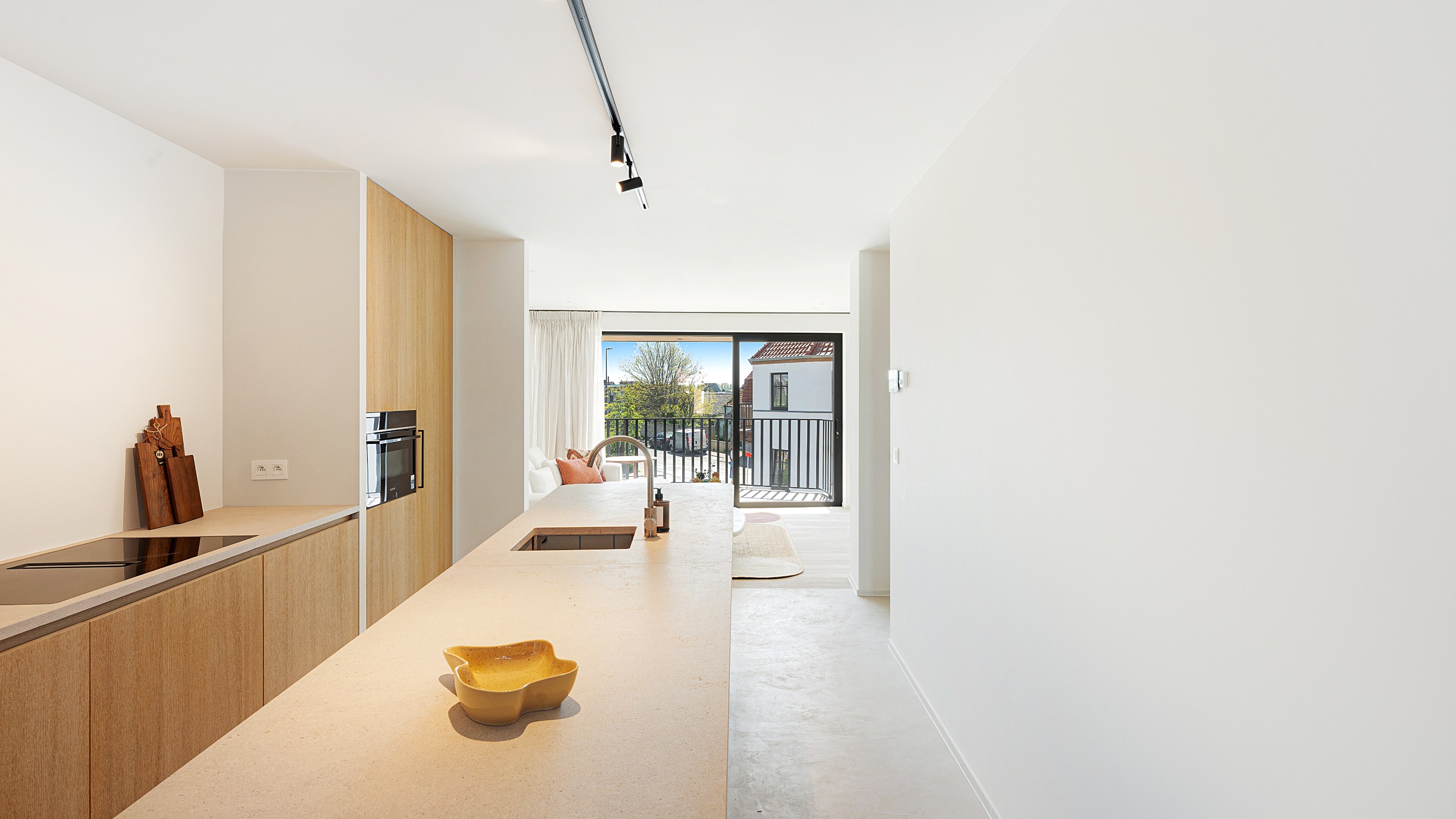 Top afgewerkte nieuwbouwwoning met 4 slaapkamers in het oude Knokke. 