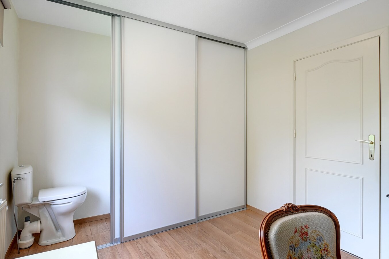 Perfect onderhouden woning met 3 slaapkamers en sauna 