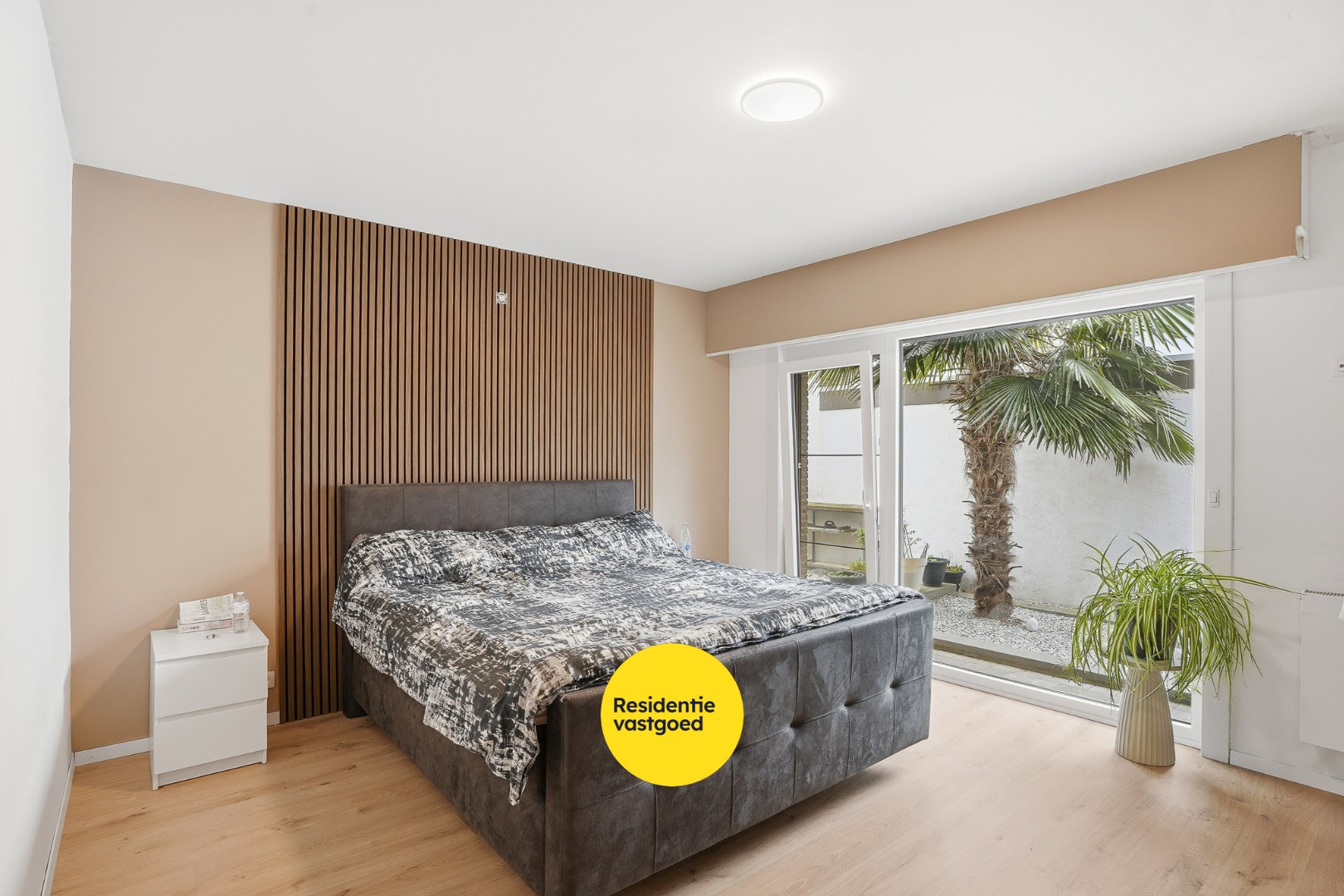 Volledig instapklare open bebouwing in het centrum van Eernegem 