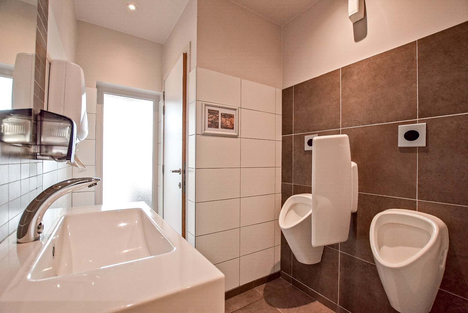 Restaurant met privéwoning en 2 B&amp;B-kamers op 4.370 m² 