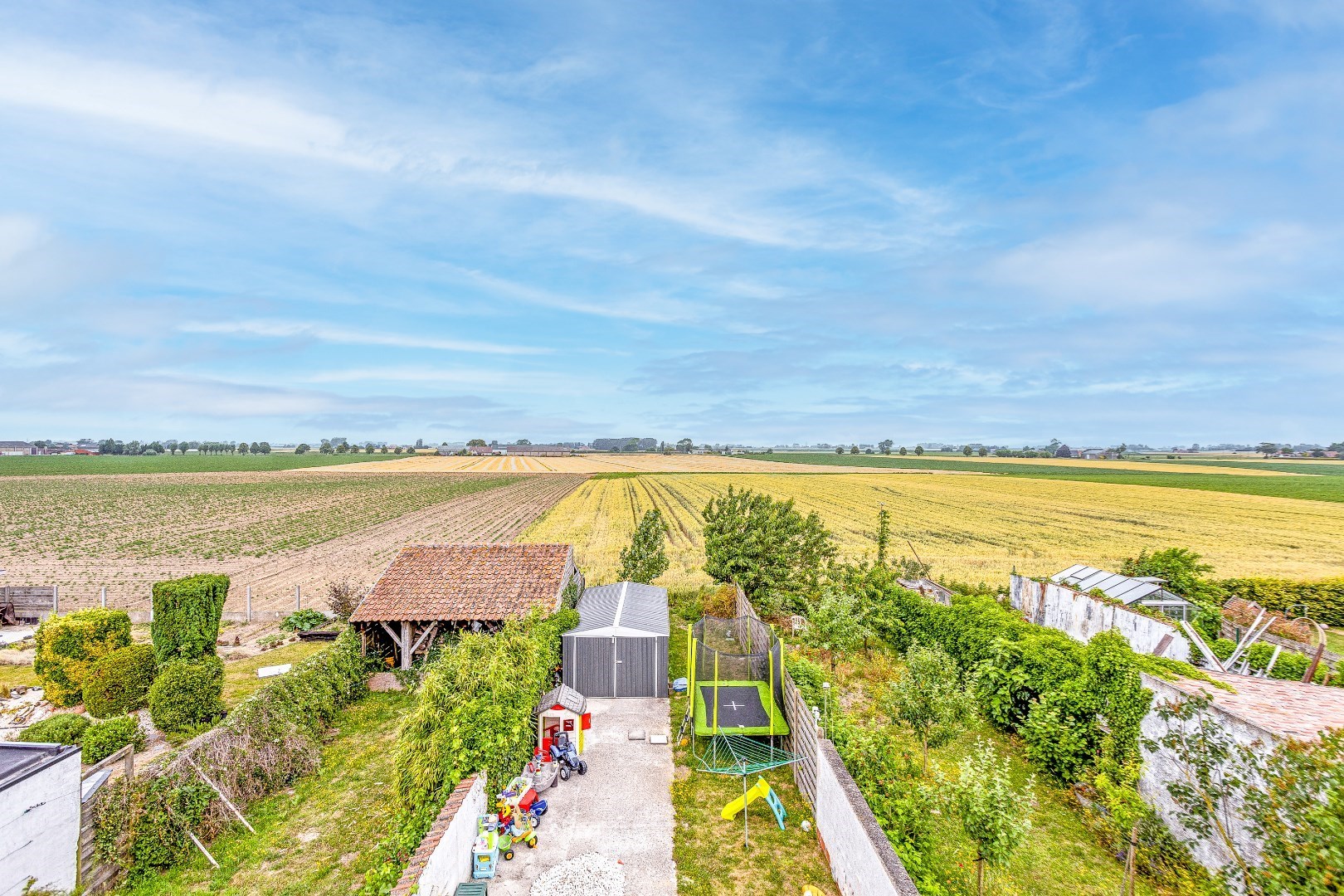 Rustig gelegen woning met 3 slaapkamers en zonnige tuin! 