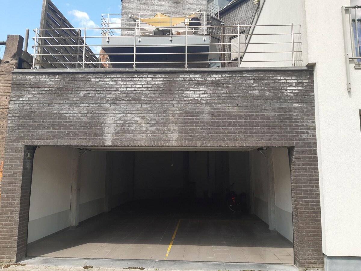 Tof dakappartement met aangenaam zonneterras. 