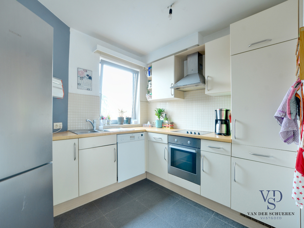 Energiezuinig 2 slp-appartement met terras én staanplaats ! 