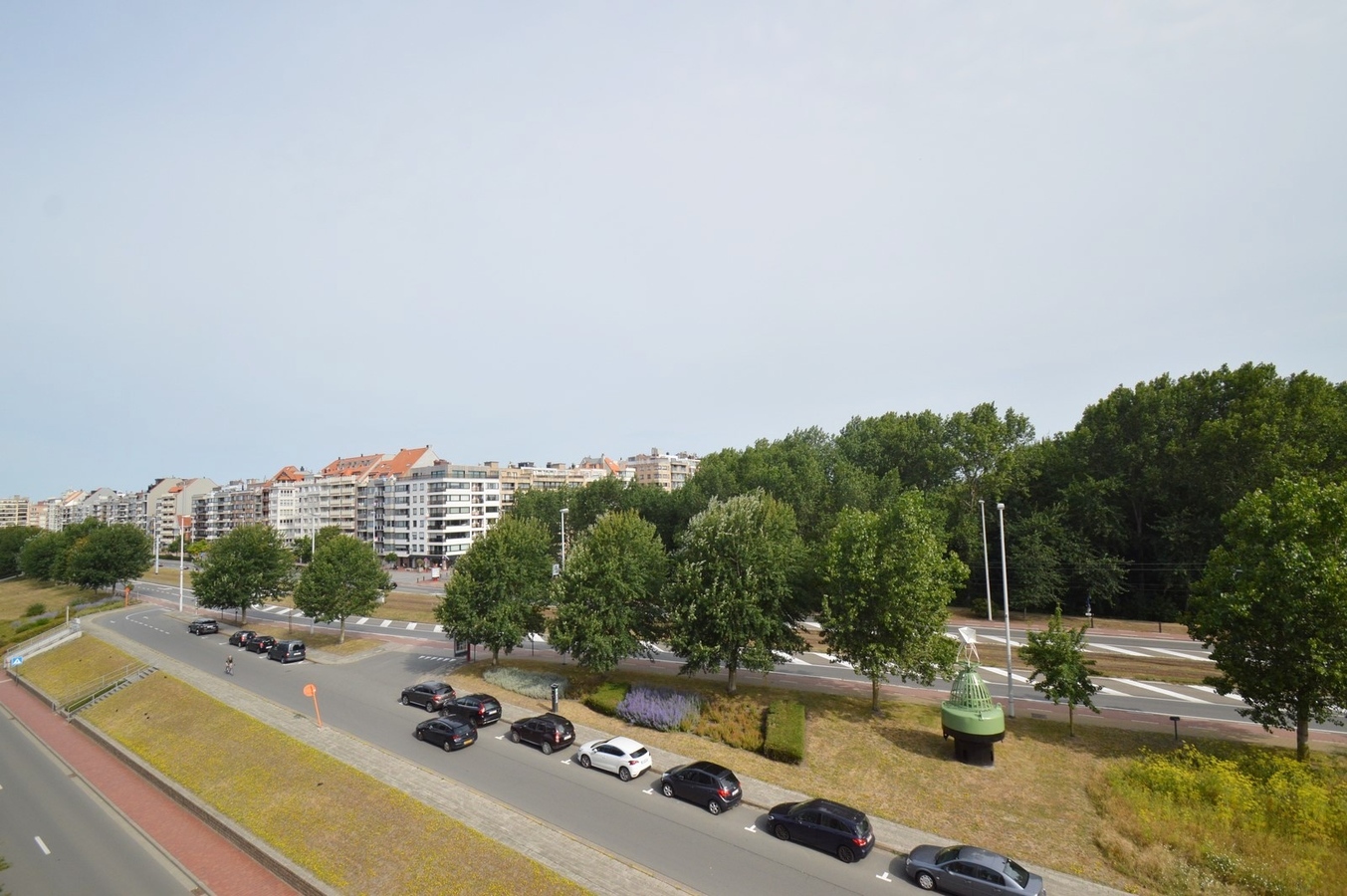 Goed gelegen, groot duplexappartement/penthouse - Heist 