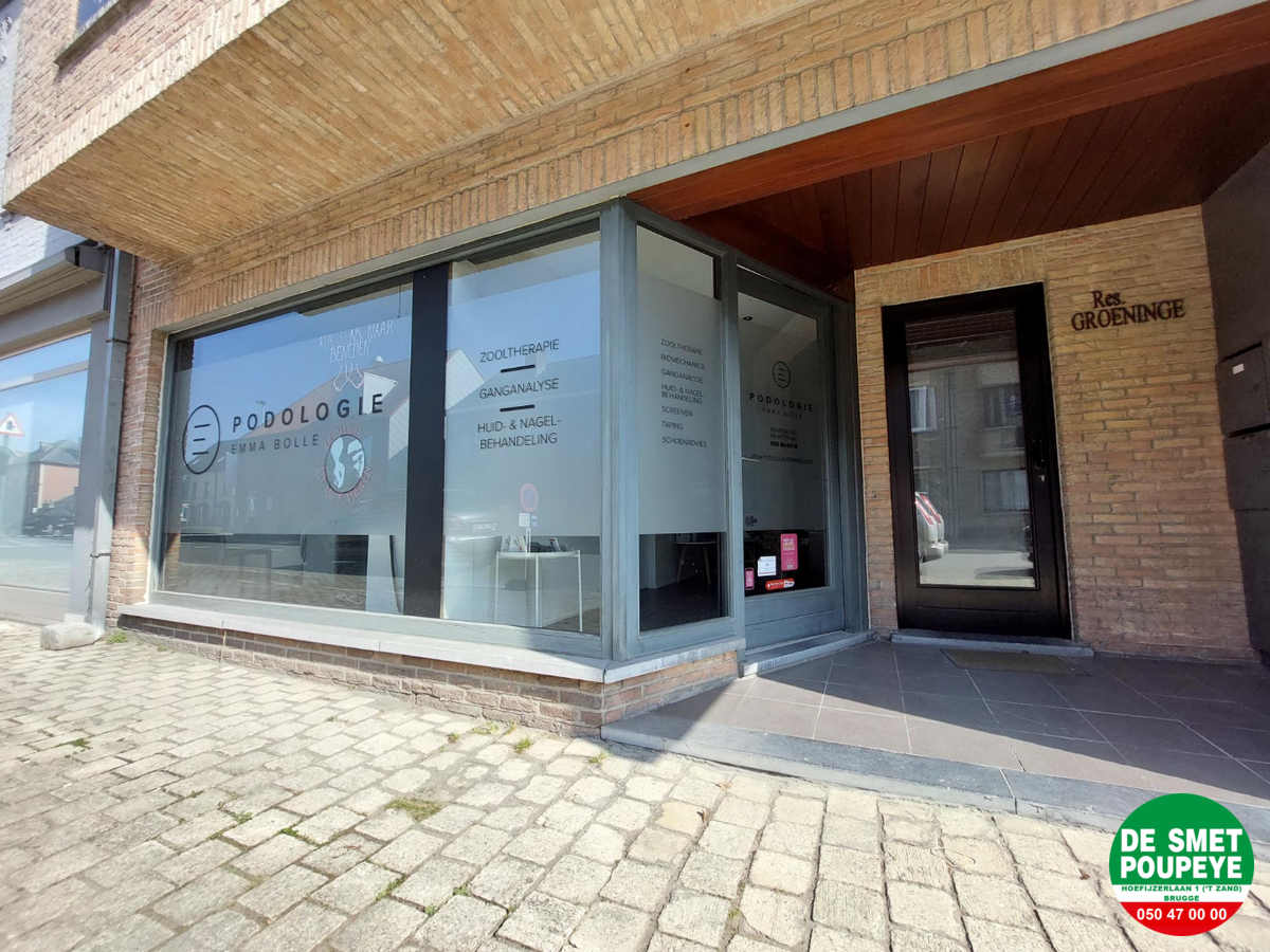 Commerciële winkel verhuurd in Zedelgem