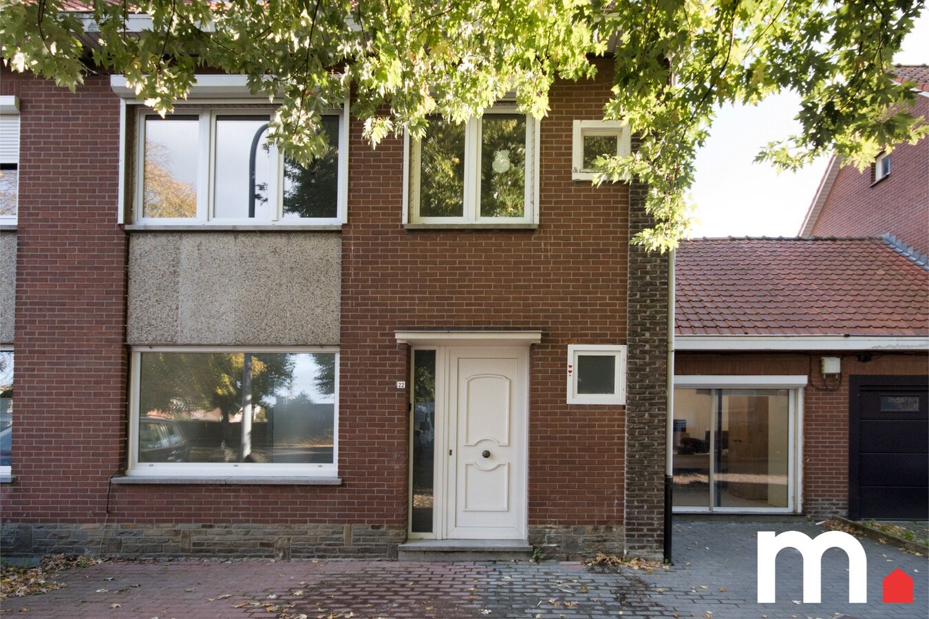 Instapklare woning te Wevelgem! met 4 slaapkamers en 12 zonnepanelen 