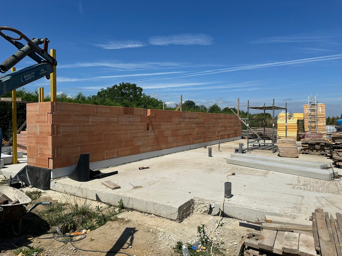 Schitterend gelegen nieuwbouw woning met 4 slaapkamers 
