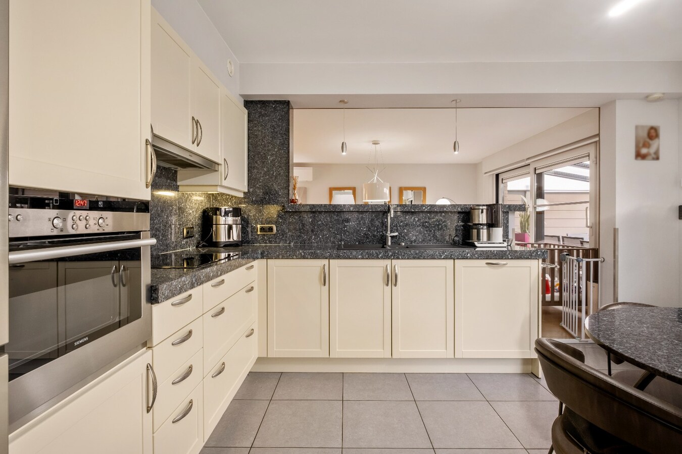 Unieke villa te Aalbeke met moderne voorzieningen en Zwembad! 