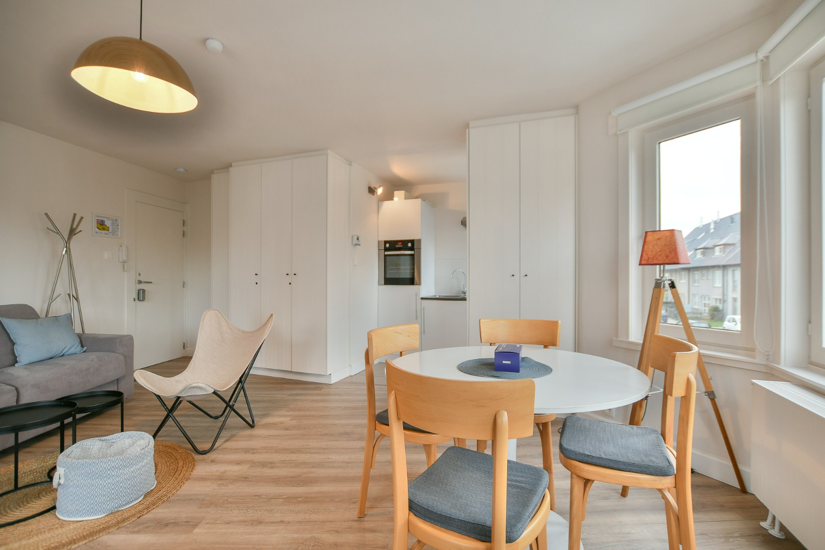 Lichtrijk éénslaapkamerappartement nabij centrum en bos in De Haan 