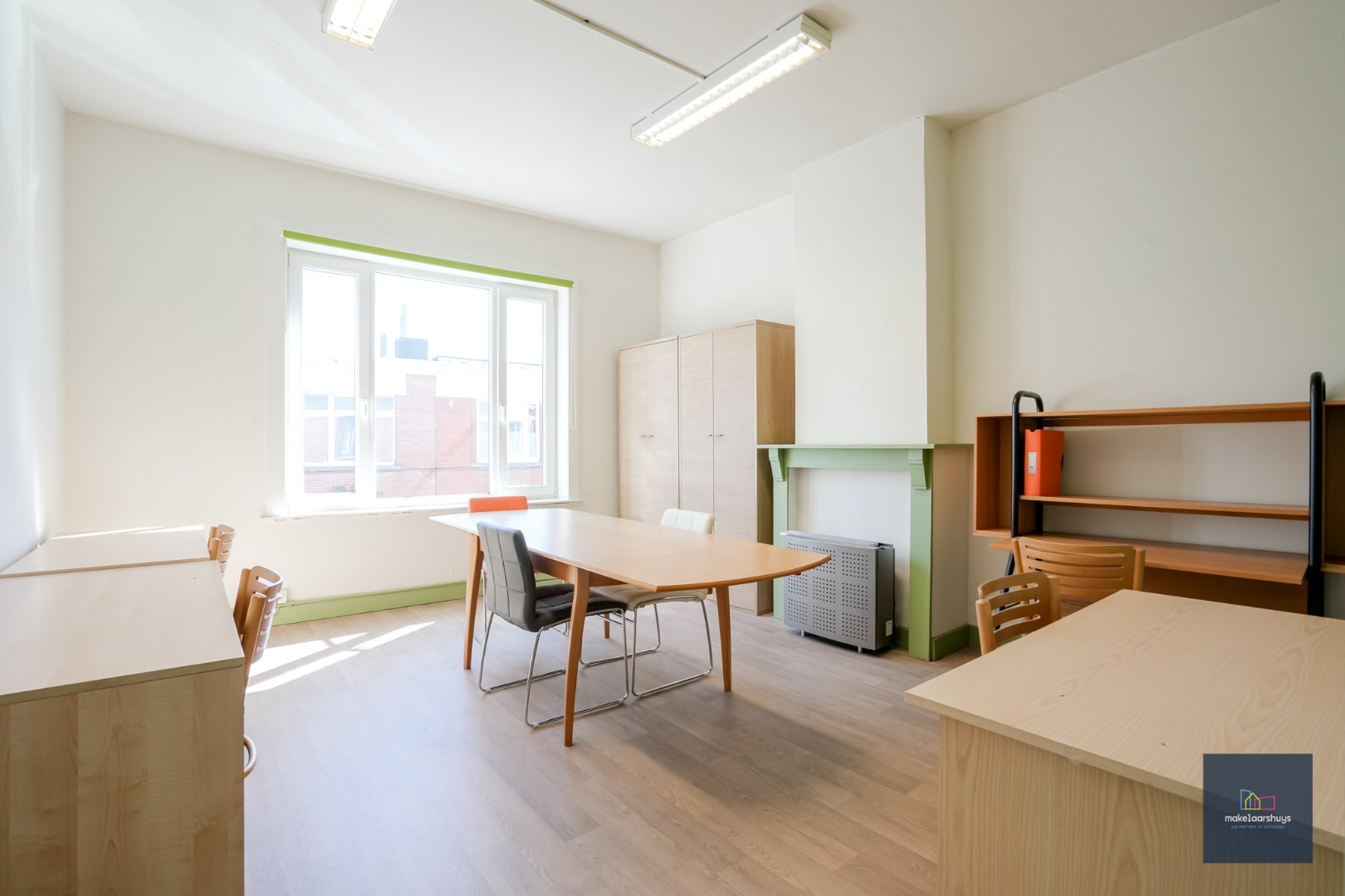 Karaktervolle eigendom met handelsruimte en renovatiepotentieel 