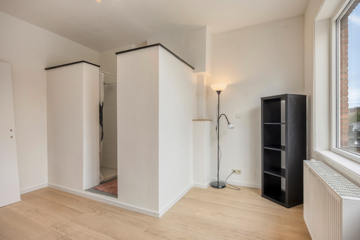 Woning met 2 ruime slaapkamers, 2 badkamers en buitenruimte in Kessel-Lo! – EPC 293 kWh/m² - bewoonbare opp. 100 m² 