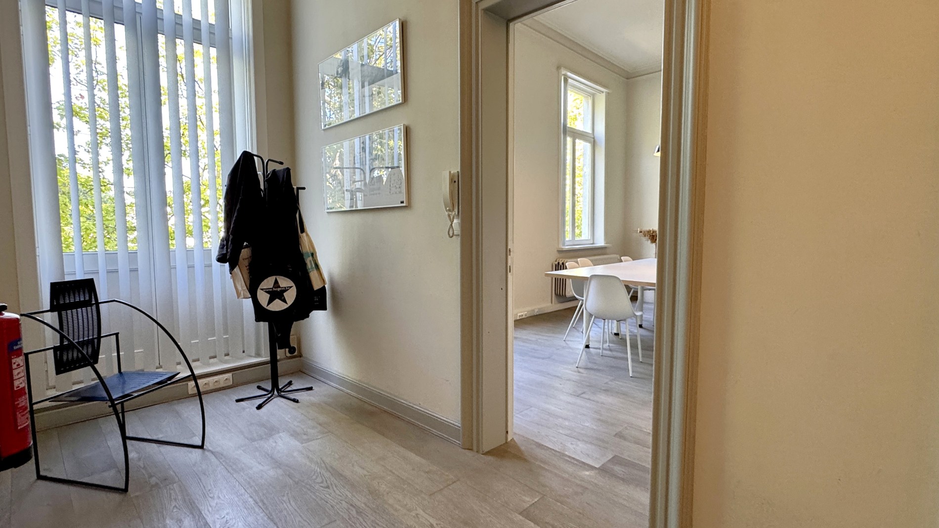 Kantoorruimte met zicht op de Leie te huur in Gent
