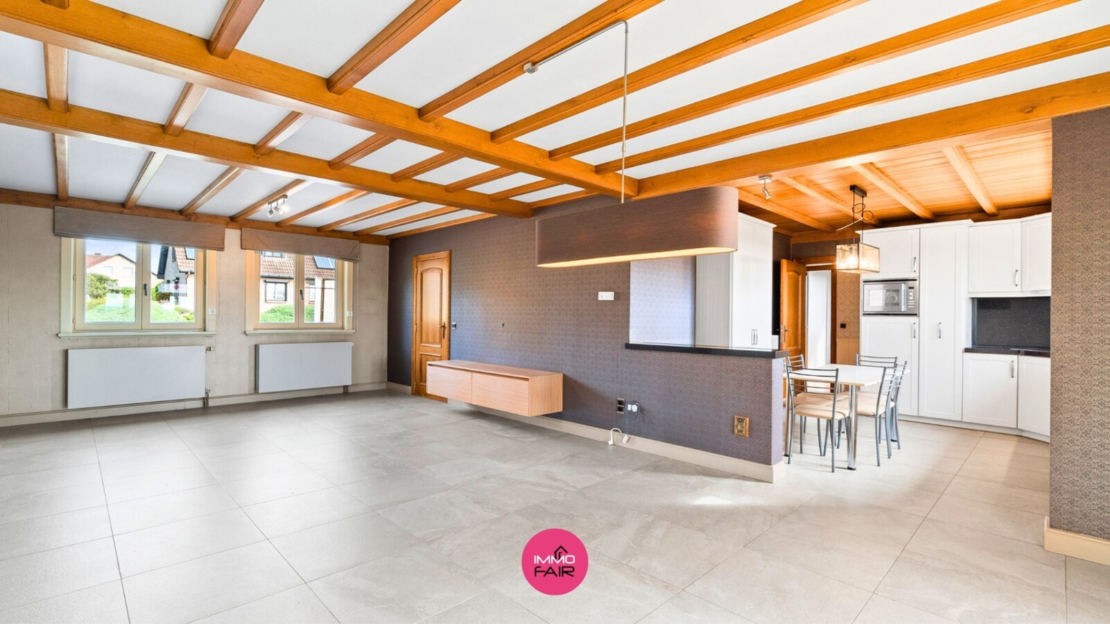 Woning met 5 slaapkamers op 15 minuutjes van Maastricht! 