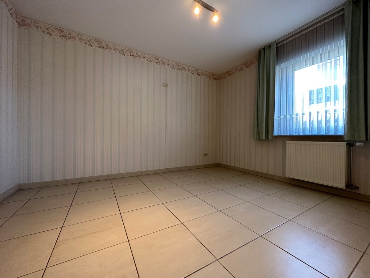 Gelijkvloers appartement met 2 slaapkamers en groot terras te Ichtegem 