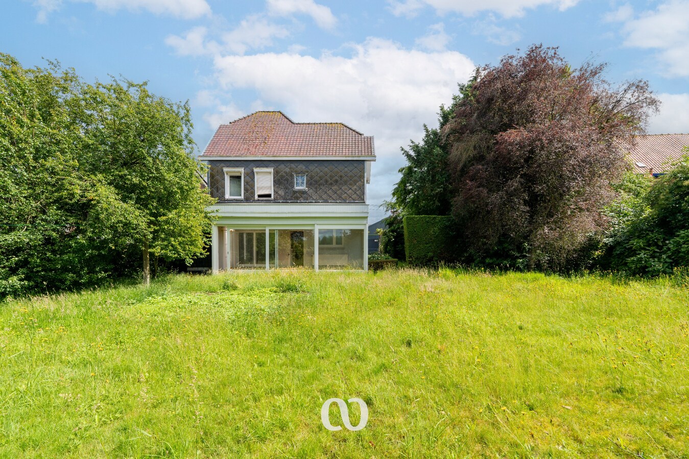 Ruime woning op meer dan 6.500 m² in Avelgem 