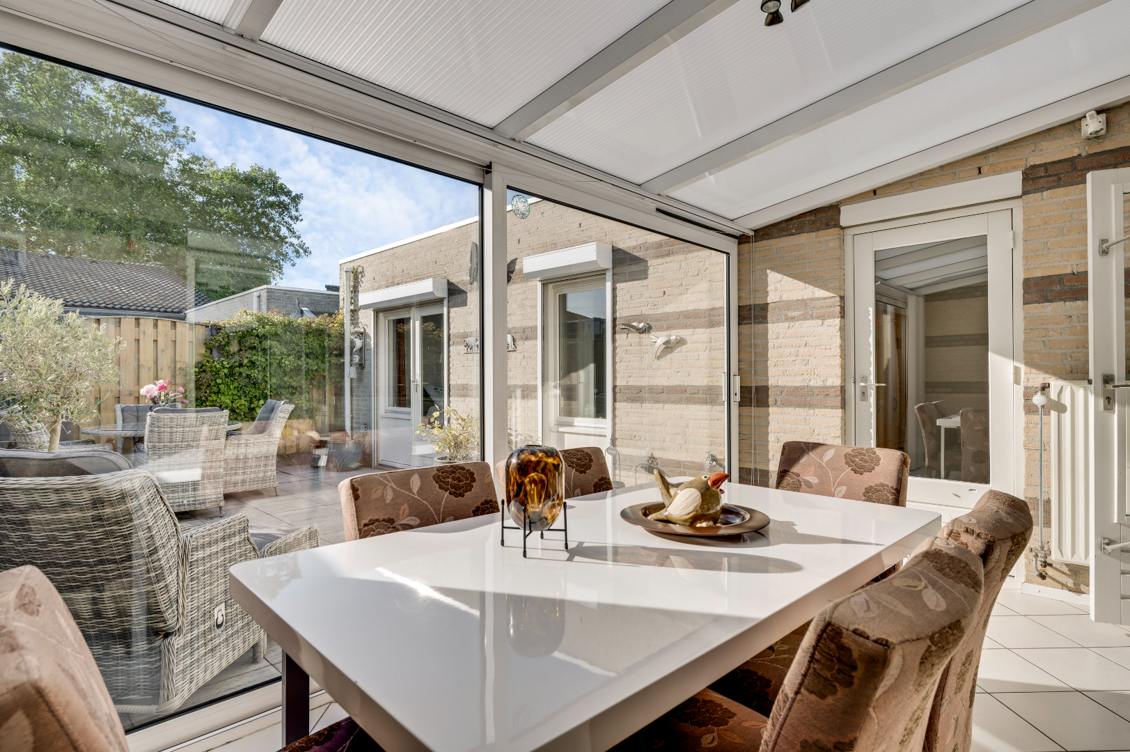 Ruime patiowoning in Weert: 3 slaapkamers, tuin op het zuiden, garage en comfortabele woonruimte van 100 m² – ideaal voor gezinnen! 
