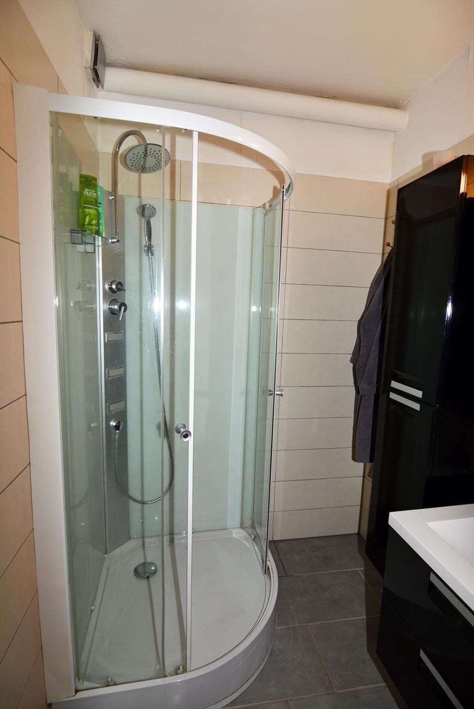 Knus appartement met 1 slpk en hobbyruimte in het centrum. 