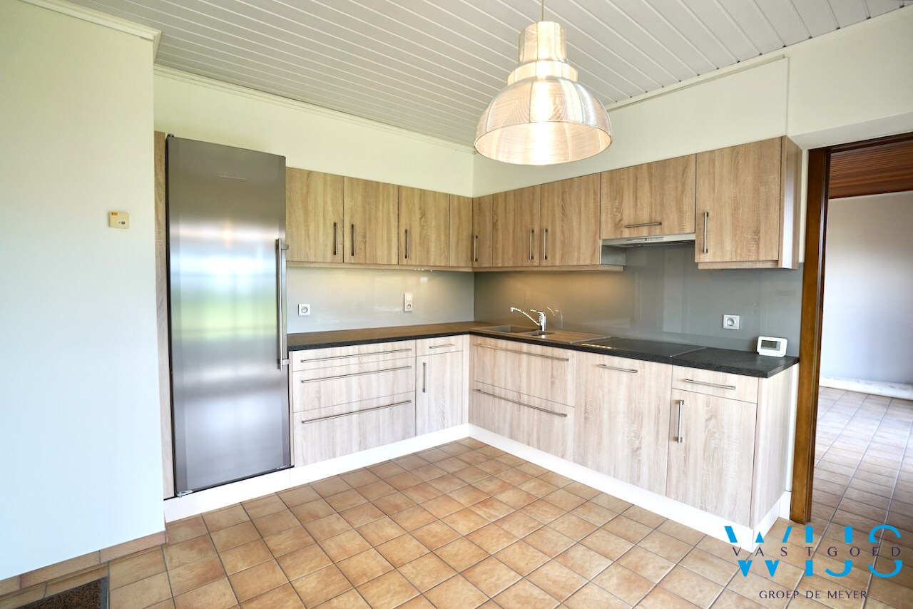 Landelijk gelegen woonhuis op 902m² te ERTVELDE ! 