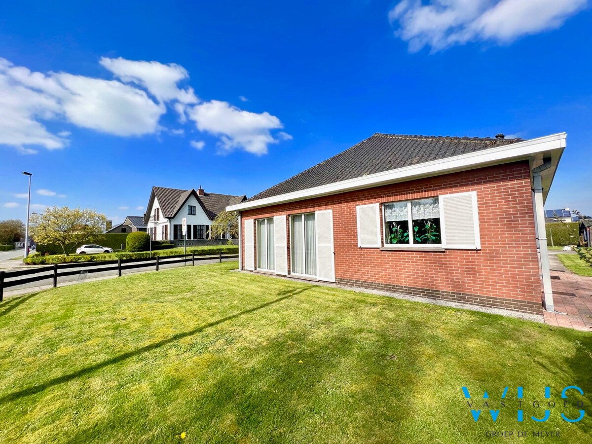 Ruime bungalow op 840 m² te KLUIZEN/EVERGEM ! 