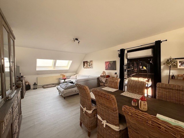 Duplex appartement met 2 slaapkamers, terras en autostandplaats te Dilsen-Stokkem 