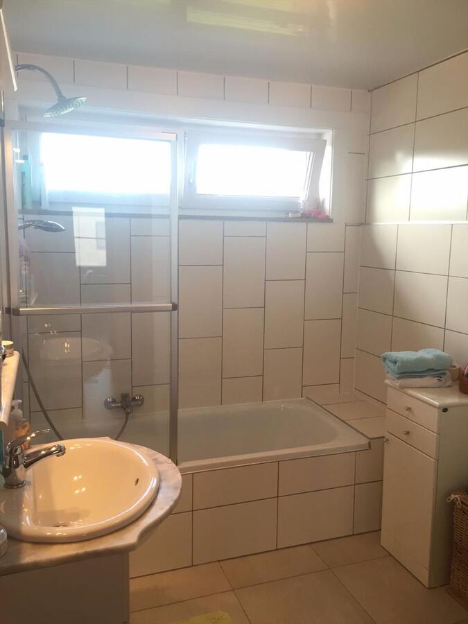 MOOIE GEZINSWONING MET TUIN IN VICOGNE WIJK 