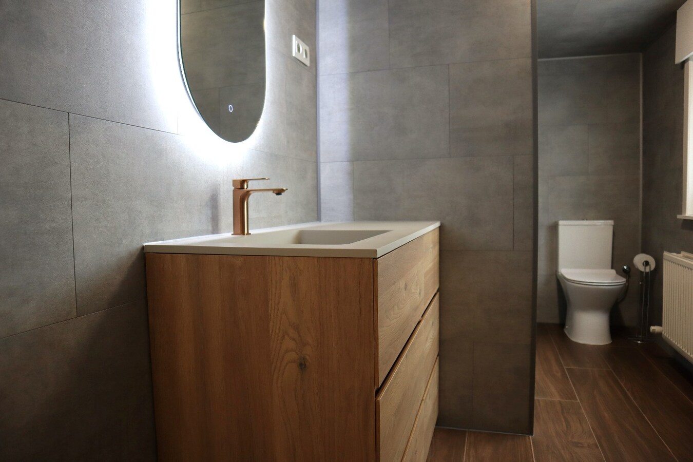 Prachtig gerenoveerde rijwoning met 4 slaapkamers te Bierbeek 