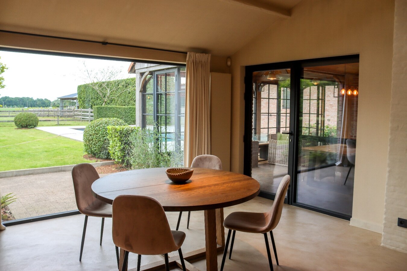 Villa exclusive avec des installations équestres sur environ 1,3 ha à Sint-Katelijne-Waver 