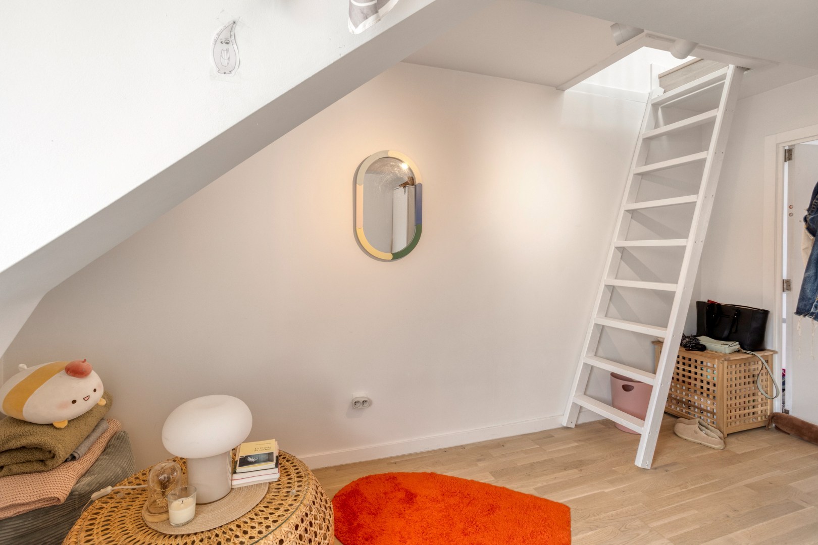 Studentenkamer met eigen sanitair in centrum Leuven! - EPC 148 kWh/m² - bewoonbare opp. 15,5m² 