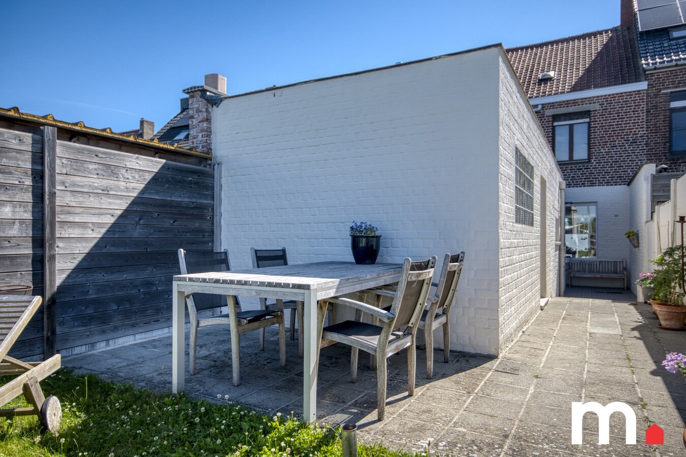 Woning te Lauwe nabij het centrum met uitweg! 