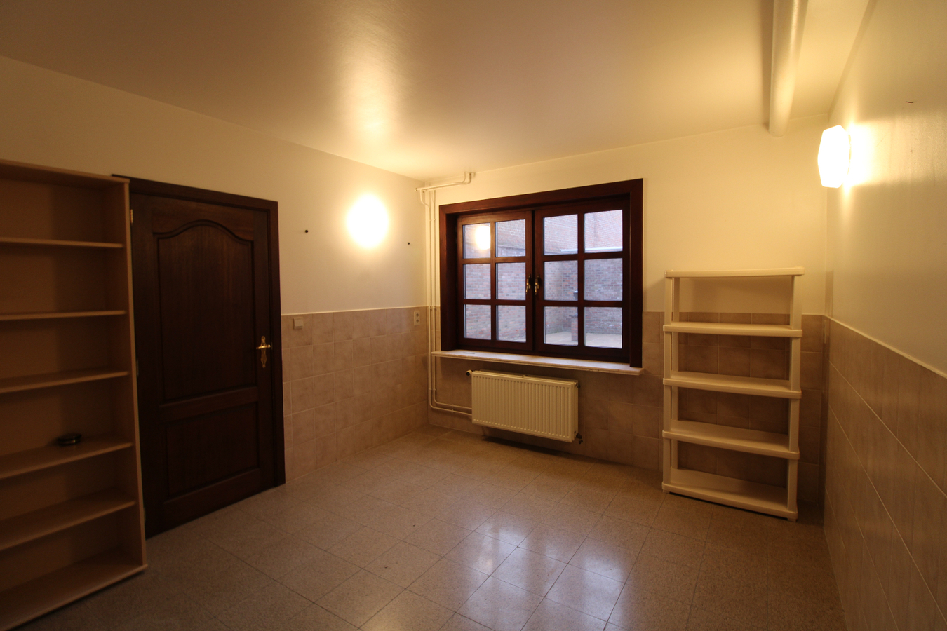 Prachtige bel-étagewoning in centrum Roeselare met 3 slaapkamers en garage 