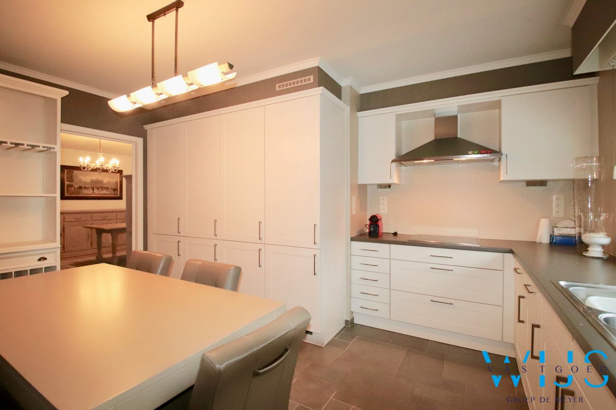 Zeer ruim instapklaar woonhuis ! 