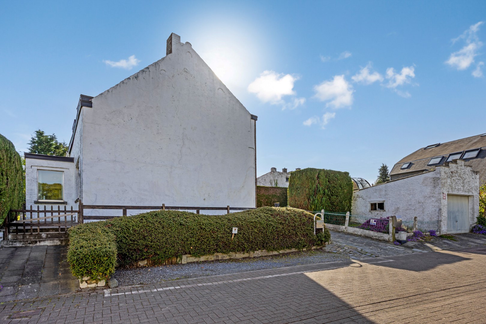 WONING met 3 kamers, garage en atelier 1640 SINT-GENESIUS-RODE 