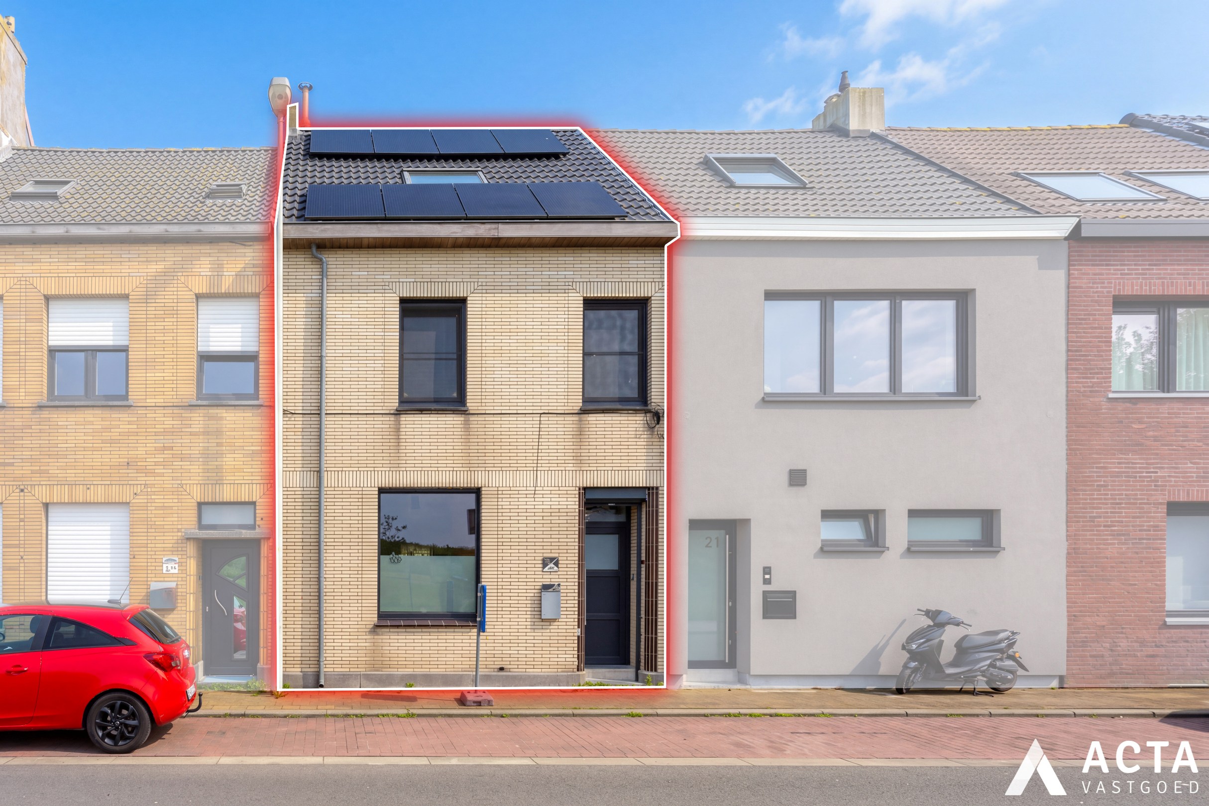Gezinswoning met drie slaapkamers en tuin in Bredene 