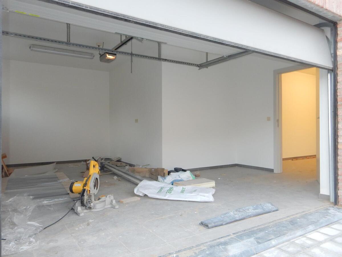 Uniek moderne nieuwbouwvilla met 4 slaapkamers 