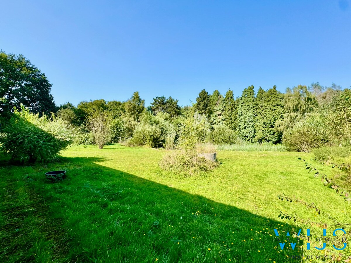 Fantastische eigendom in hartje Eeklo ! 