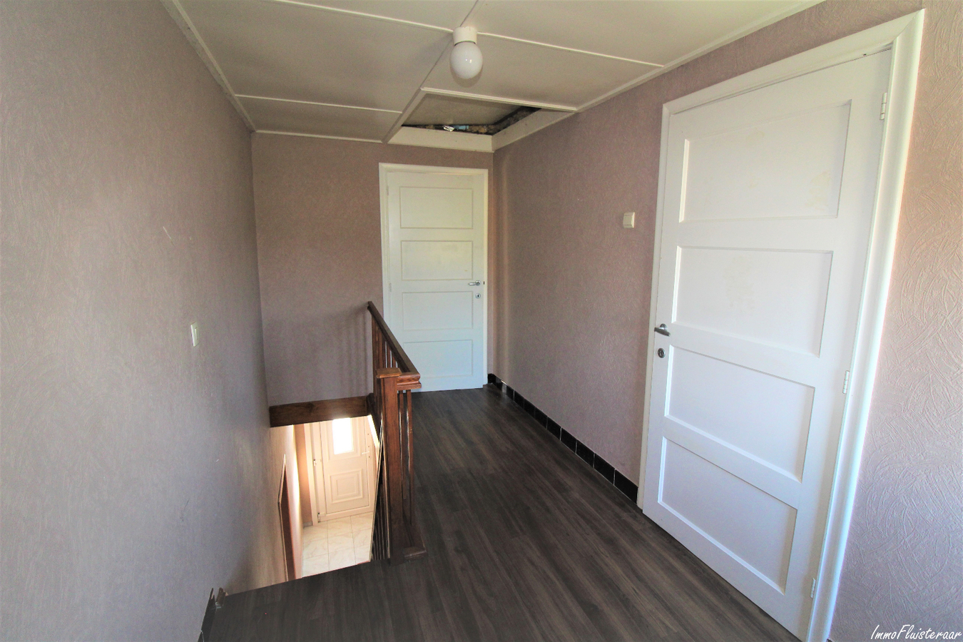 Maison à rénover (1900-1950) avec annexes et prés sur plus de 60a à Geetbets (Brabant Flamand) 