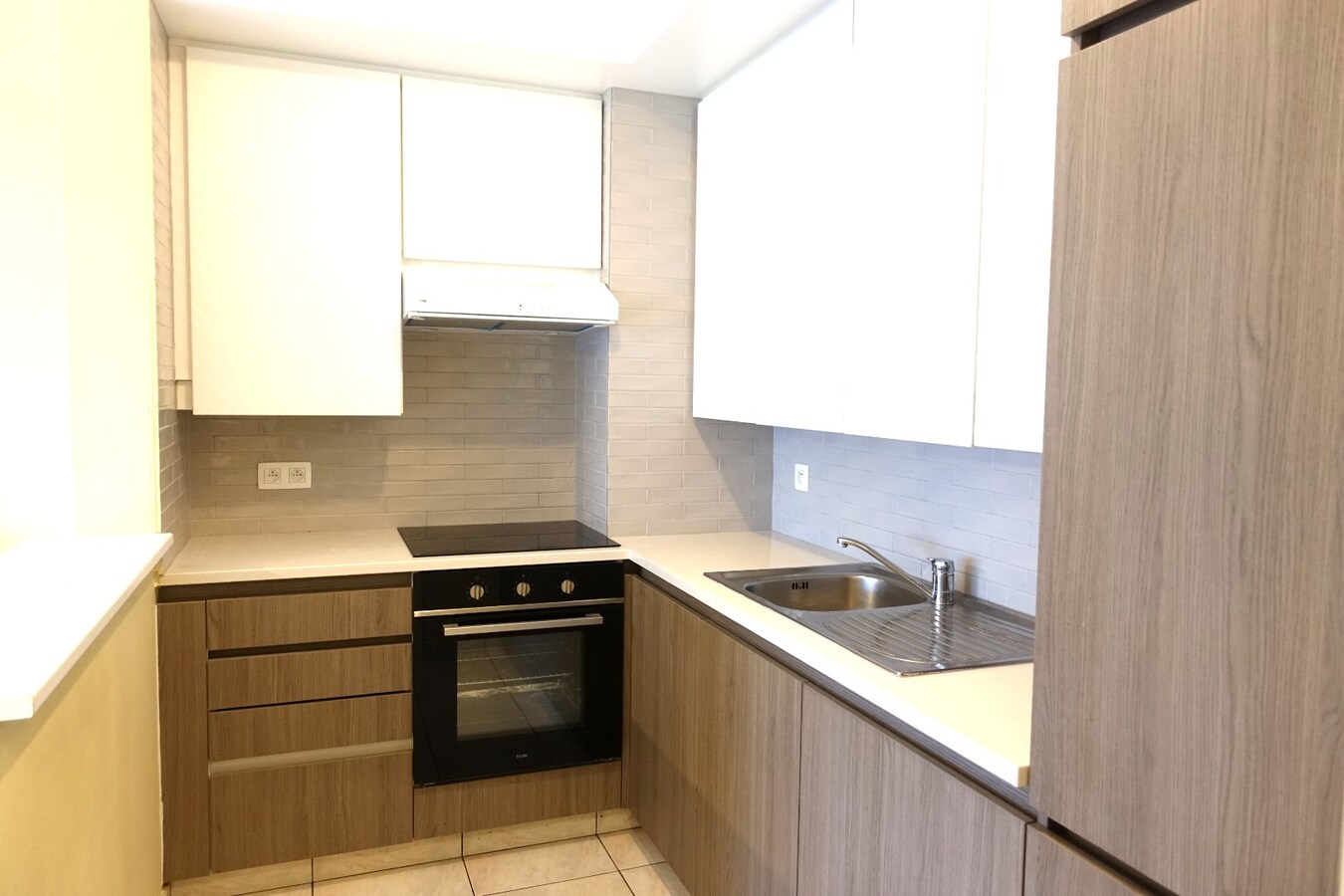 Ruim appartement met 2 slaapkamers te huur in Bredene 