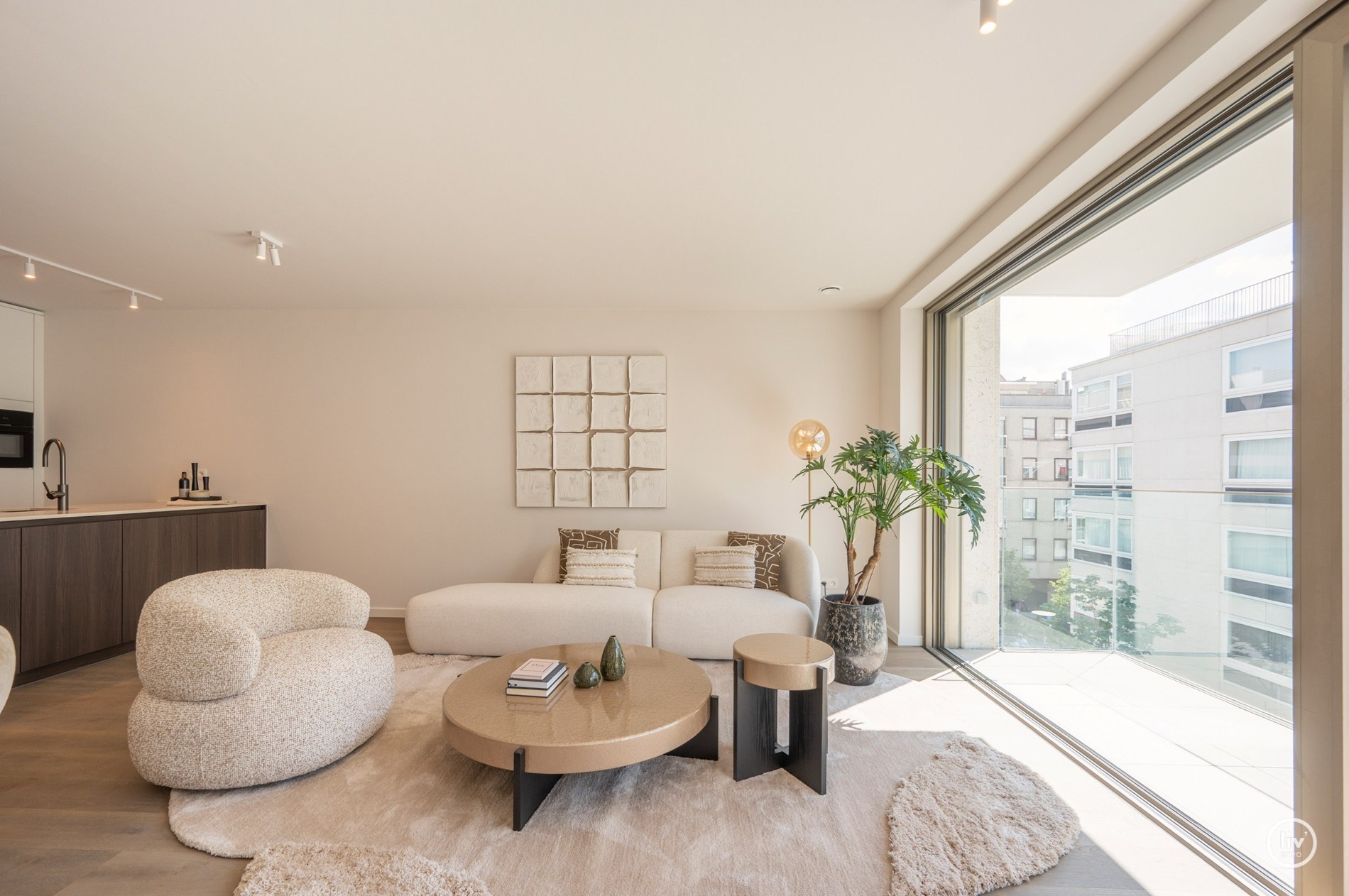 Zuidgericht nieuwbouwappartement met 2 slaapkamers op topligging aan de Kustlaan. 