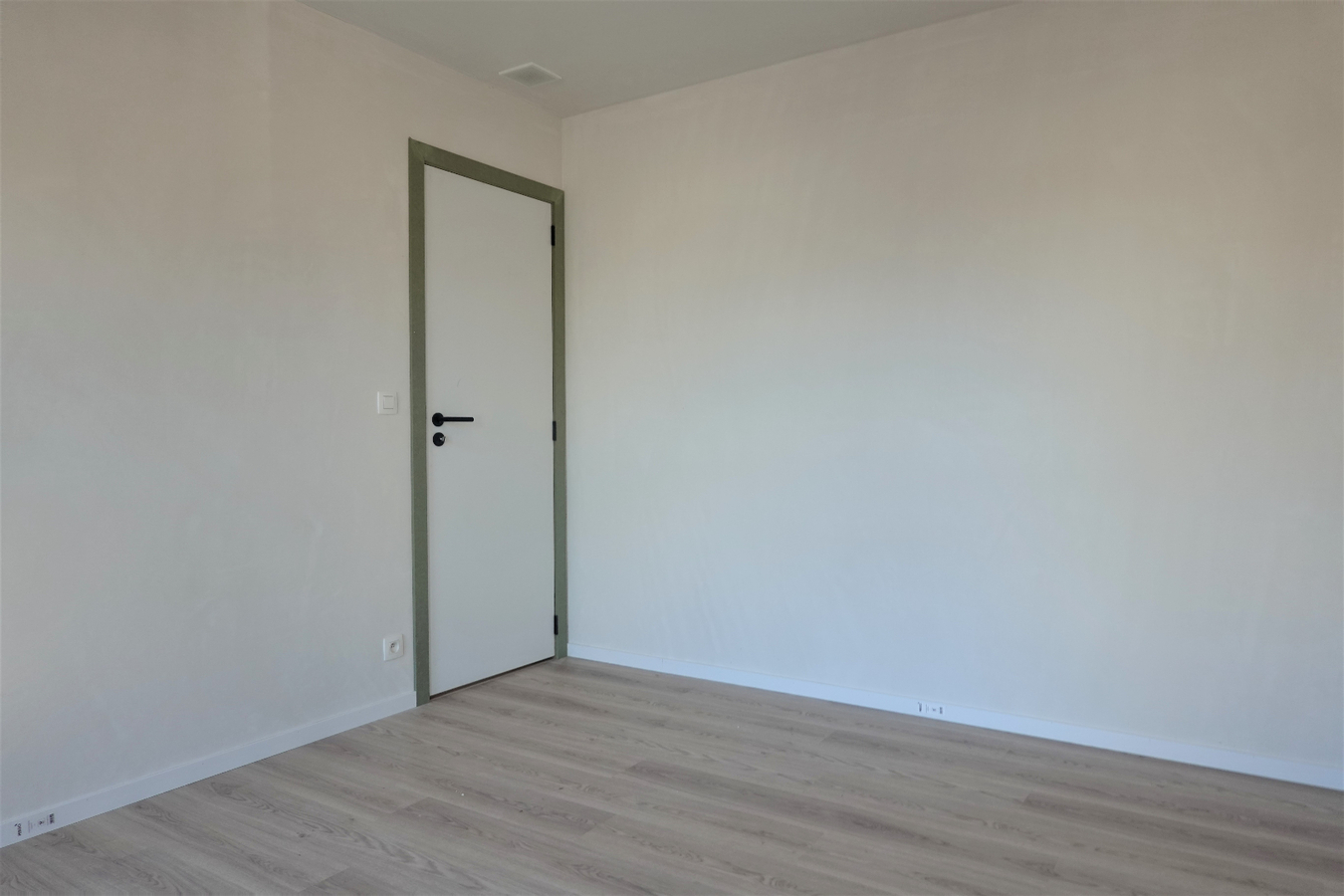 Nieuwbouwwoning nabij centrum Mariakerke 