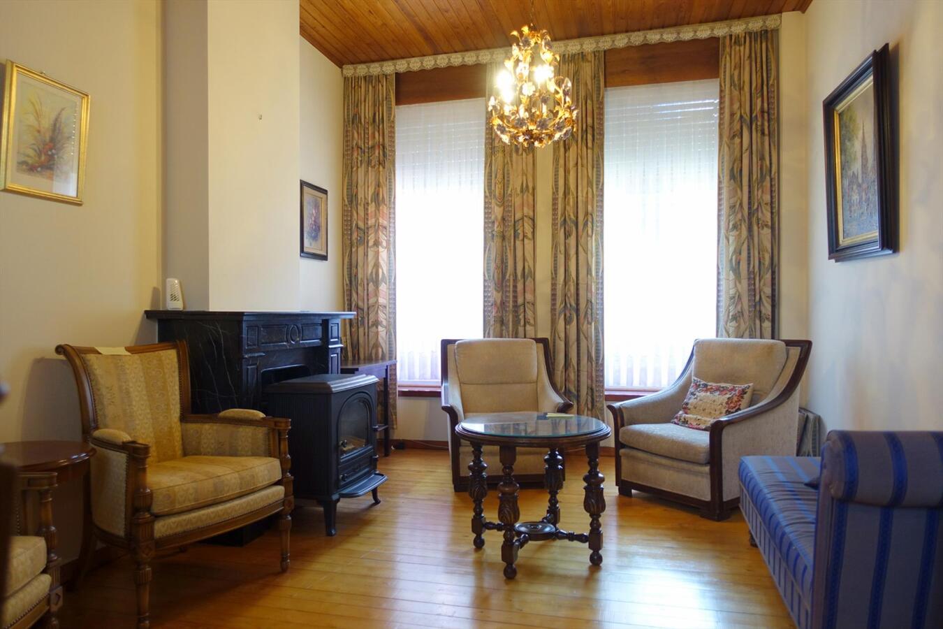 Karaktervolle herenwoning in centrum Brugge 