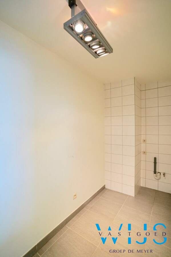 Uniek lichtrijk tweeslaapkamerappartement in hartje ERTVELDE! 