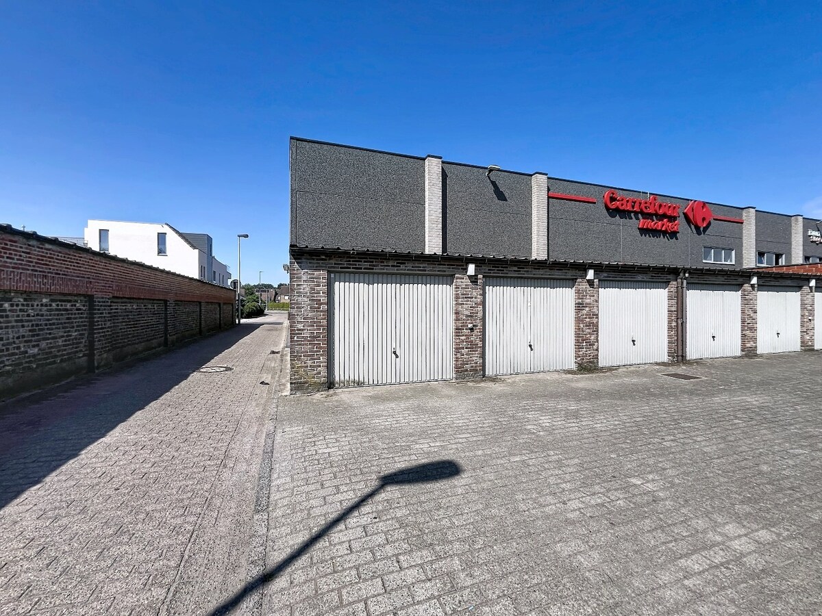 Gerennoveerd appartement in hartje Aalter op TOPLOCATIE 