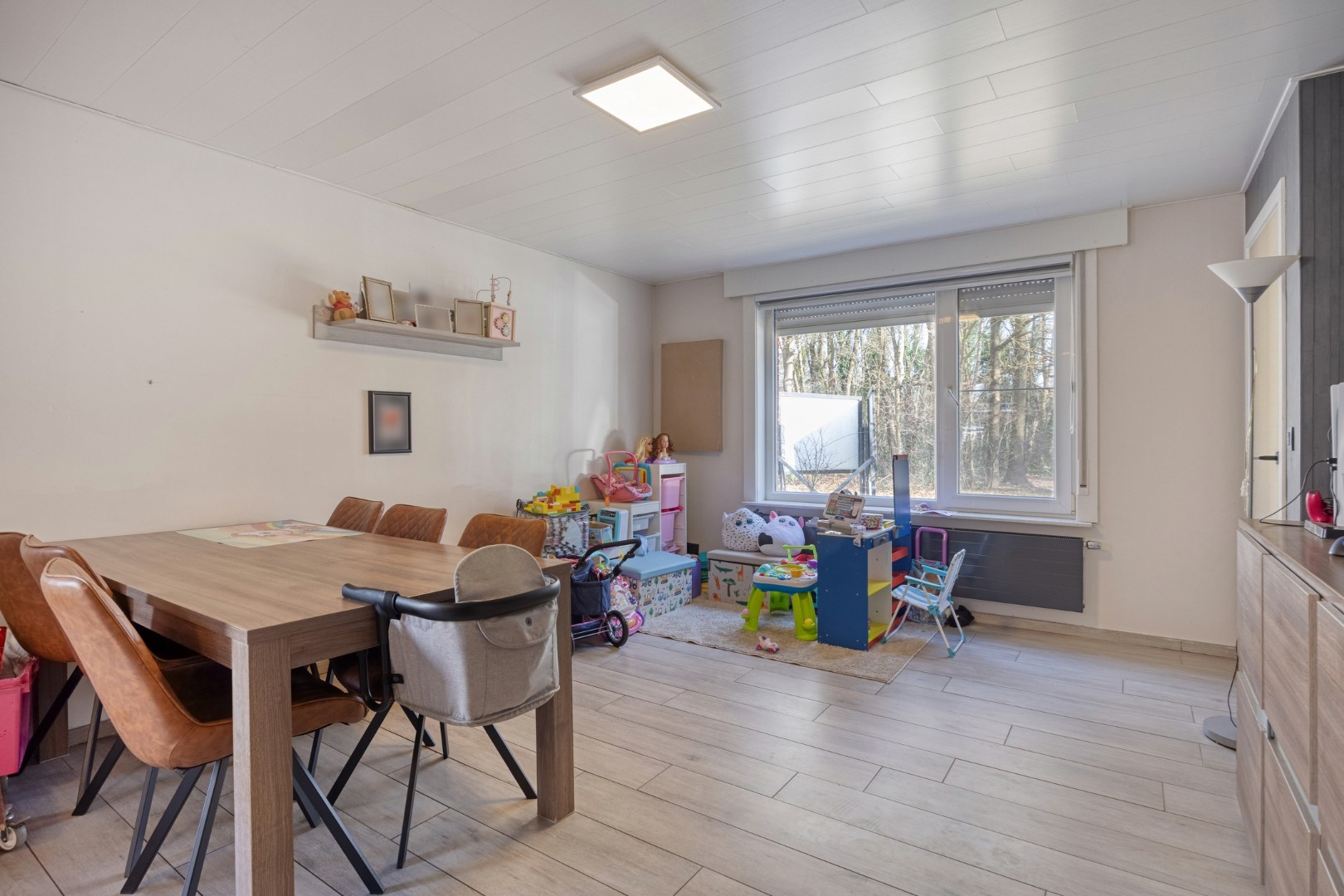 Rustig gelegen, energiezuinige gezinswoning met 4 slpk. in Mol-Sluis 