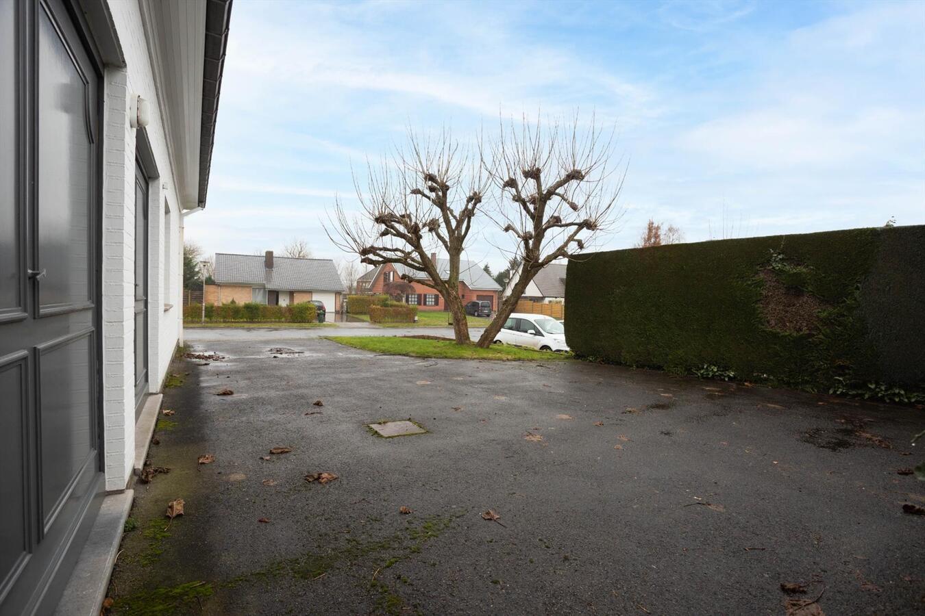 Riante villa aan de rand van het centrum van Ieper 