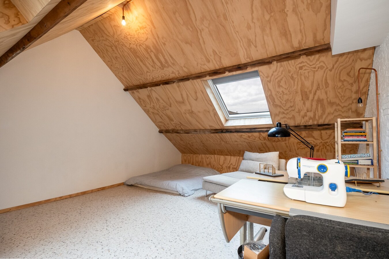 Gerenoveerde herenwoning met stadskoer in de Haringrodewijk! 