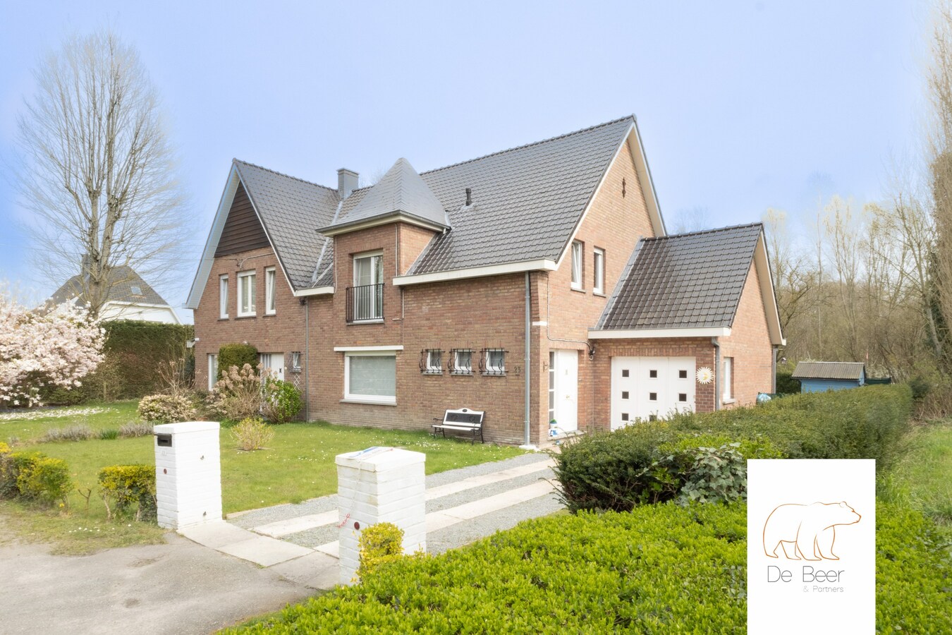 Residentieel gelegen woning nabij centrum Destelbergen 