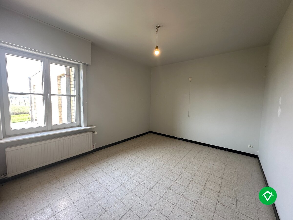 Alleenstaande woning met 2 slaapkamers te Ichtegem 