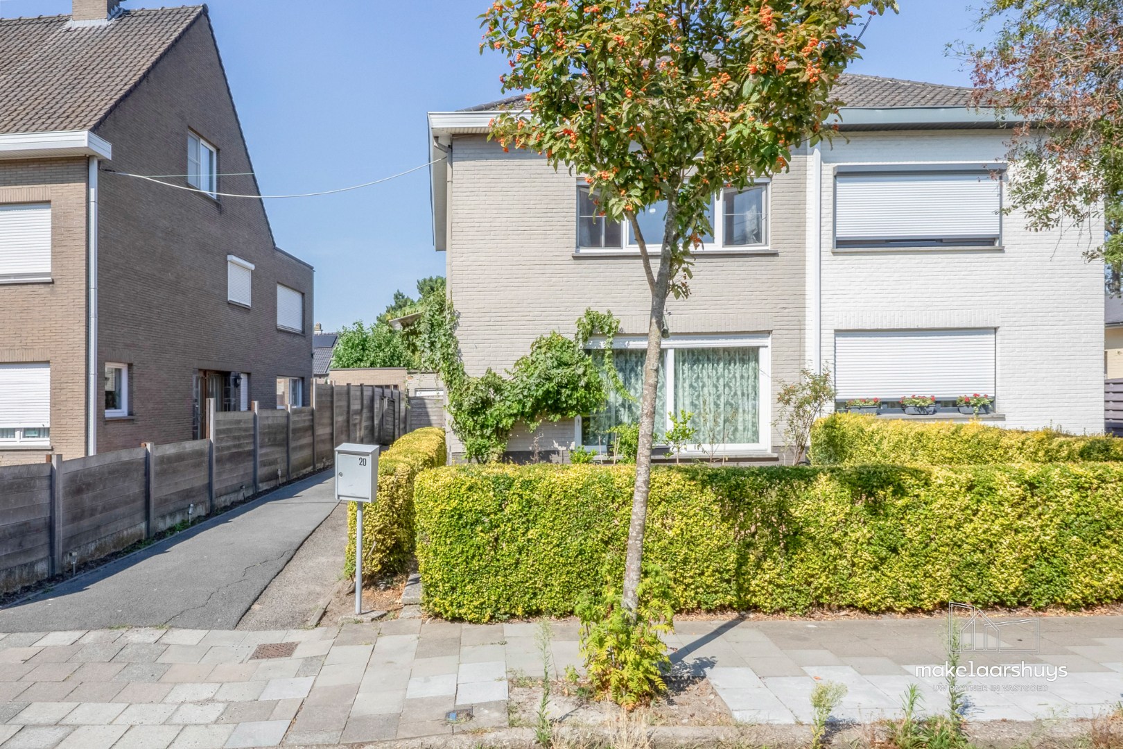 Ruime HOB met 3 slpks in een rustige straat te Wondelgem 